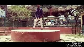 Hii guys my first video. Me and my friend piyush b boying stunts and flaire