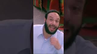 من نظره واحده شقلبته و مقدرش يمسك نفسه 