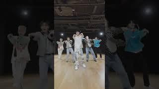 TREASURE X 권트윈즈(KWON TWINS) '직진(JIKJIN)' DANCE CHALLENGE 