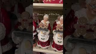 Spotted these Baking Santa and Mrs. Claus @hobbylobby 