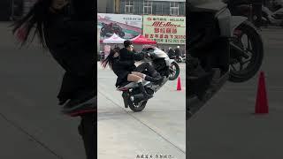 Do you still think riding a scooter is shameful? #ns150gx #pedal #flirting