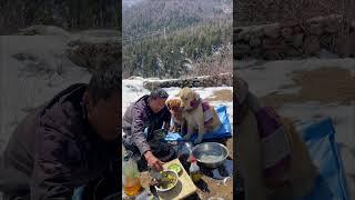 The homeless man and the golden retriever lived happily