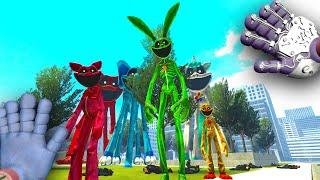 CREEPY SMILING CREATURES ARE CHASING US AROUND THE BIG CITY - GARRY`S MOD