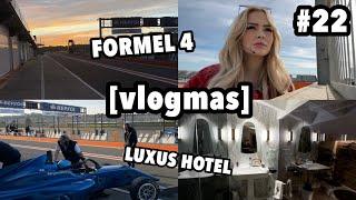 Ich fliege nach Valencia! FORMEL 4 & LUXUS ROOMTOUR  [vlogmas#22] ⎮ ZCLINA