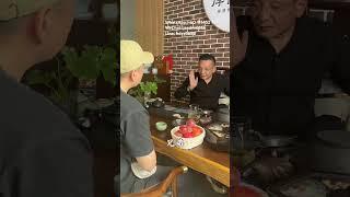 小伙子找到我看貨，這幾件和田玉雕刻件挺不錯的，看看能不能全部收下。#和田玉 #和田玉籽料 #和田玉掛件 #玉 #玉石 #玉石魅力 #新疆和田玉 #jade #fyp #新疆 #文玩 #热门