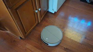 Nooie Robot Vacuum Cleaner, Super-Thin, 1300Pa Strong Suction, Quiet, Self-Charging Robotic