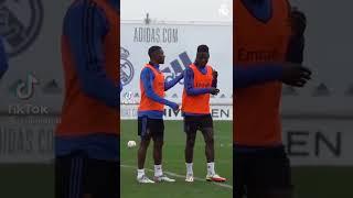 david alaba slapped camavinga before the match#shorts #futebol #realmadrid