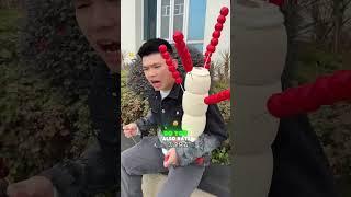  Langlang made his own fruit lollipops.#funny