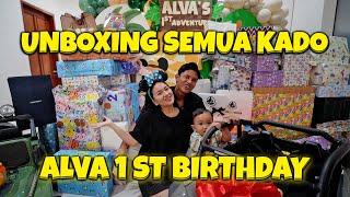 ALVA DAPET BANYAK KADO DARI ARTIS-ARTIS ..