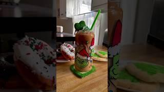 ASMR Grinch themed Christmas Iced Coffee #grinch #coffee #asmr #shorts #short