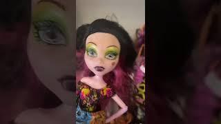 Thrifting for monsterhigh #monsterhigh #monsterhigh2022 #monsterhighlatino #barbie #doll #fypシ