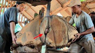 Hell's Wood Cavity: The destruction of a woodworking project at a Sawmill