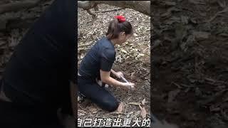 大胸妹野外生存3年 1