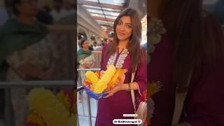 Akanksha puri मंदिर जाते हुए  #viralvideo #khesari #trending #khesarilalyadav #akankshapuri #shorts