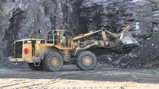 Cat 988H Loading 740 ADT