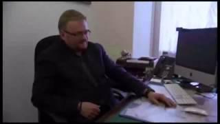 Стивен Фрай против Милонова | Stephen Fry Hands Anti-Gay Russian Lawmaker His Ass  [eng,rus sub]