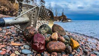 Found Perfect Agate while Wading in Lake Superior [Cutting finds on lapidary saw]