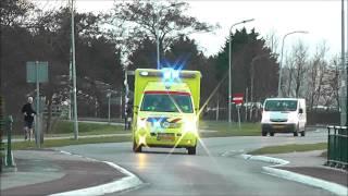 *Spelend met versneller* Hoge snelheid A1 Ambulance 10-107 met spoed naar melding Medemblik