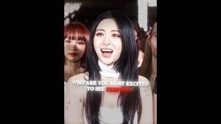 Lisa fan's wait for Lisa perform ️