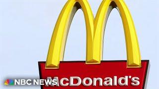 CDC investigating E. Coli outbreak linked to McDonalds burger that killed one person