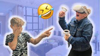 VR Prank on Mom !! **hilarious**