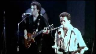 The Clash - I'm So Bored With The USA (Demo)