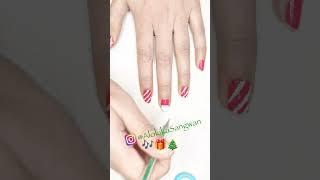 Create Stunning Christmas Nail Art Yourself! #shorts #nailart #nails #naildesign #youtubeshorts