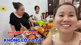 Có Gì Trong Túi Snack Mà Ai Cũng Khen, Hẹn Hò Cùng Bạn Mà Trời Mưa Tầm Tã | Đến Mỹ Cùng Mai