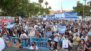 Manifestación contra el aborto en víspera de votación en el Senado de Argentina | AFP