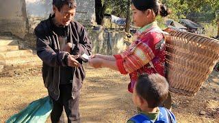 Mia harvests corn and helps a disabled man on the road while picking up Tieu Quy from school.