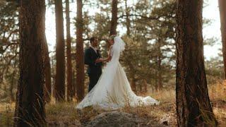 Beautiful fall wedding in Estes Park, CO at Della Terra Mountain Chateau