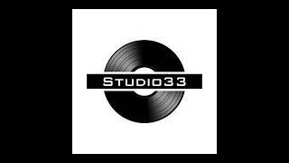 Studio 33 - Chartbreaker Megamix 2002 Vol 01