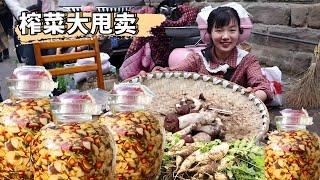 Jianling's old salt dish sold 400 yuan a jar  and 8 yuan went to the city to set up a stall. When i