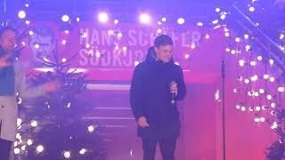 Loss mer Weihnachtsleeder singe 2024 in Kölner Stadion