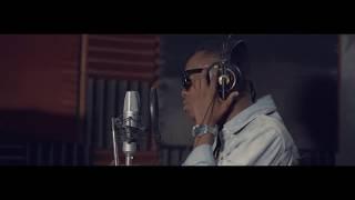 Studio Session: Salmin Swaggz Recording "Ola"