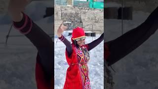 Himachali girl 🫶 Subscribe ⏬.      #pahadi #manali #dance #act #pratibhajoshi #youtube #shorts