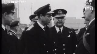 Duke of Kent presents awards to RN submarine sailors (1940)