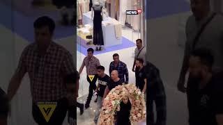 Salman Khan Spotted At Dubai Mall Amid High Security | Salman Khan Security Guard | #viral