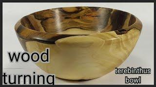 Wood turning a terebinthus wood bowl