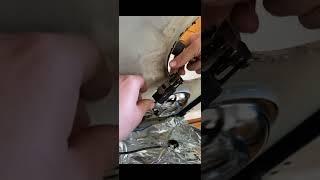 Replacing A receptacle on a stove. #HandsomeOrHandy #Handyman #Eco-Friendly #RepairNotReplace￼