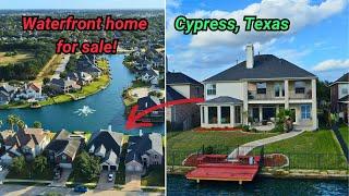 BEAUTIFUL WATERFRONT HOME IN CYPRESS, TEXAS! FOR SALE!