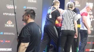 ECH 2013- Raimonds Liepiņš VS Mindaugas Tarasaitis - RIGHT HAND arm wrestling