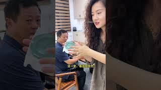 開價“百萬”的湖水藍手鐲，你期待起貨嗎#珠寶首飾 #手鐲 #翡翠 #玉石 #翡翠知识 #十玥珠寶翡翠 #十玥珠寶翡翠二號店 #十玥珠寶翡翠直播