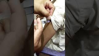 #shortvideo #shorts #intramuscular_injection #injection #doctor