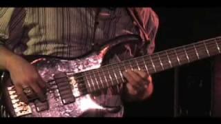 Damian Erskine Bass Solo (2005)