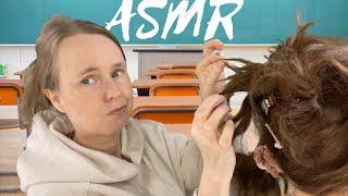 ASMR - Spiekende Klasgenoot Doet Jouw Haar en Make-up (het wordt niet mooi)  (Roleplay Nederlands)