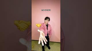 고민은 저 하늘에  ​ 