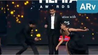 kapil sharma comedy with Alia bhatt and karan johar in award show