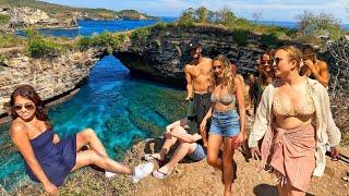 Broken Beach, Angels Bilabong, Crystal Bay Nusa Penida Island Bali