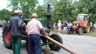 Historische Land und Erntetechnik im Einsatz